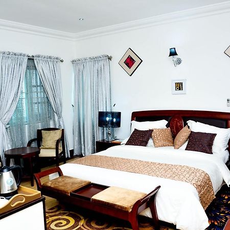 Crystal House International Hotel Ilorin Kültér fotó