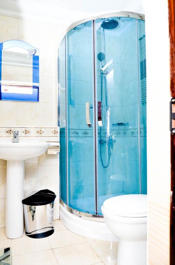 Crystal House International Hotel Ilorin Kültér fotó