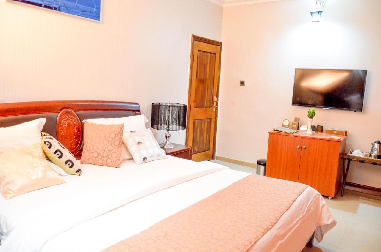 Crystal House International Hotel Ilorin Kültér fotó