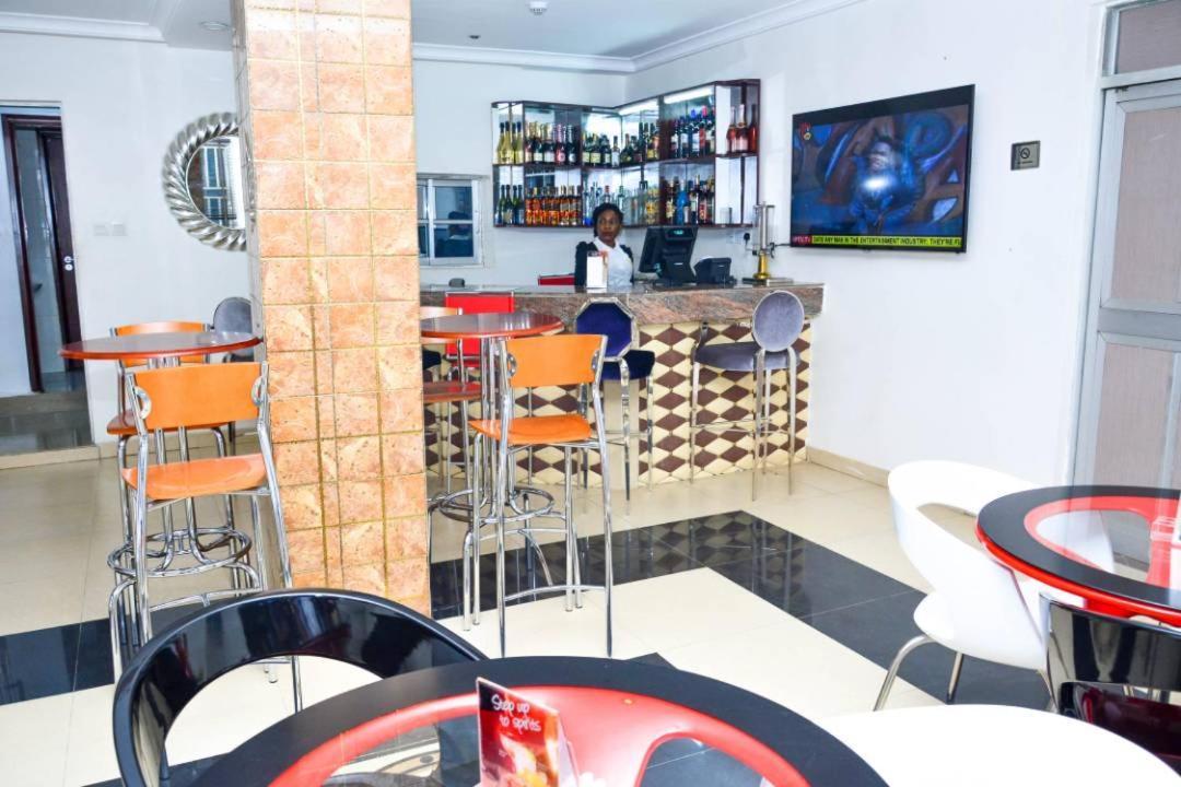 Crystal House International Hotel Ilorin Kültér fotó