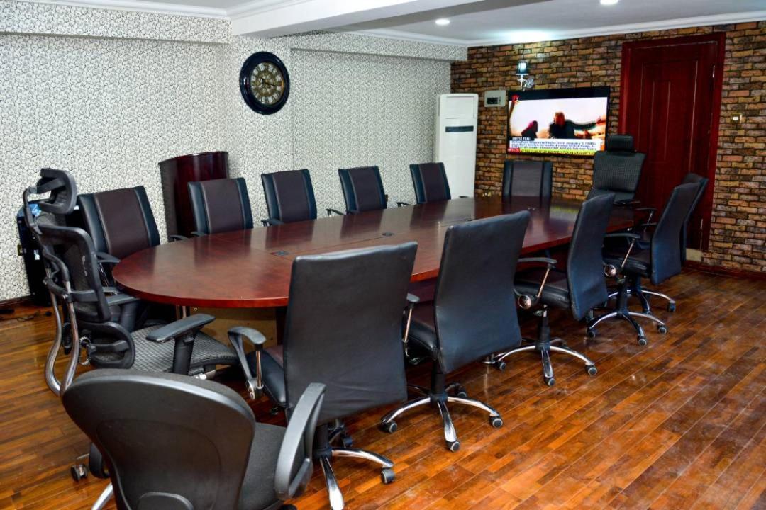 Crystal House International Hotel Ilorin Kültér fotó