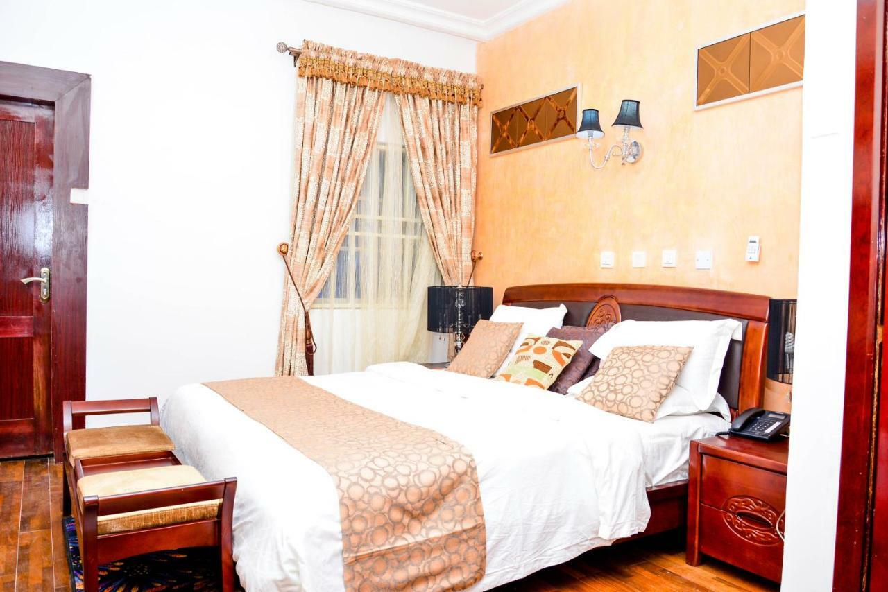 Crystal House International Hotel Ilorin Kültér fotó