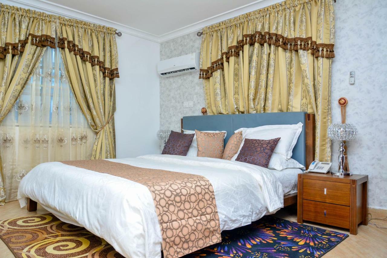 Crystal House International Hotel Ilorin Kültér fotó