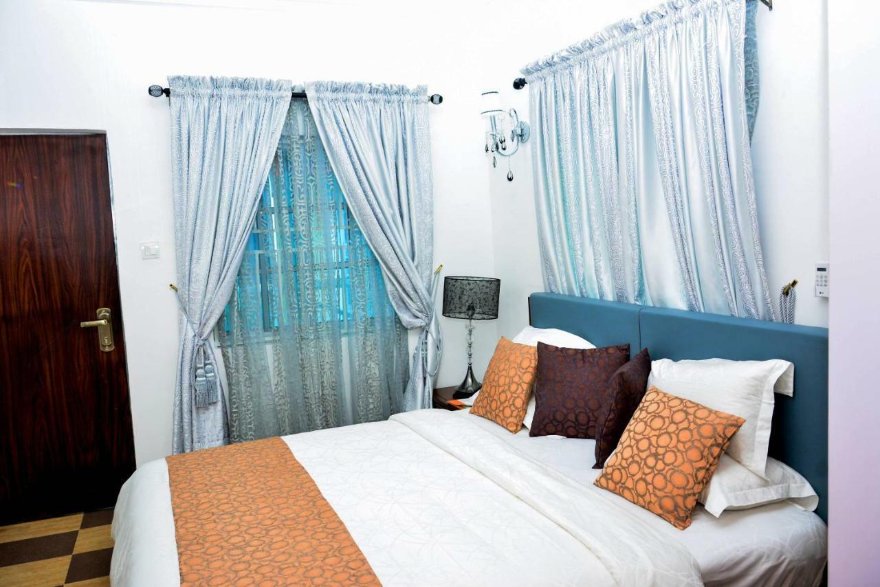 Crystal House International Hotel Ilorin Kültér fotó