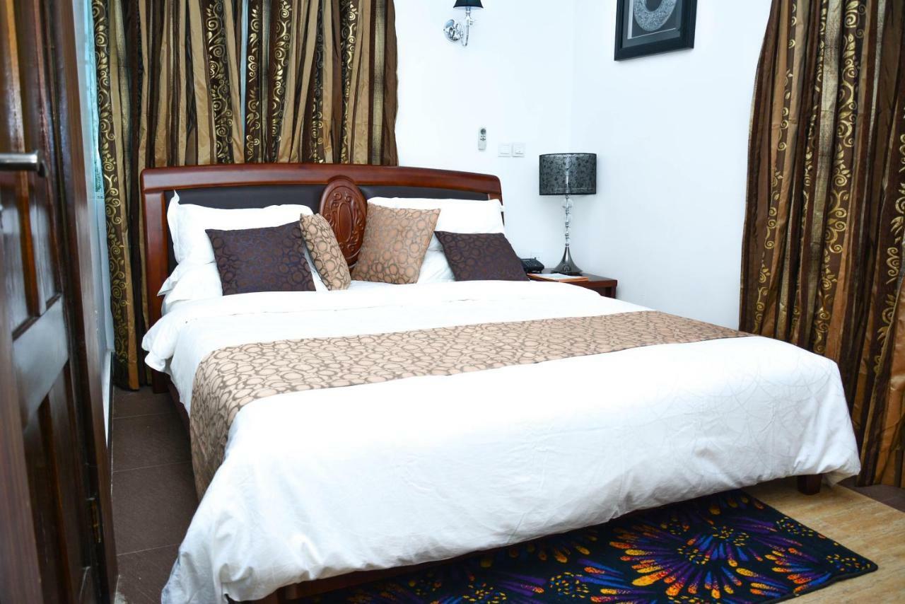 Crystal House International Hotel Ilorin Kültér fotó