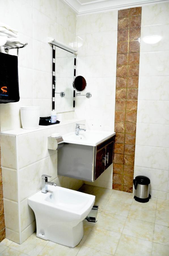 Crystal House International Hotel Ilorin Kültér fotó